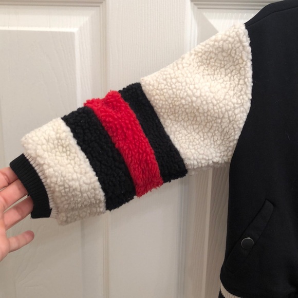 Zara Jacket - Picture 2 of 3